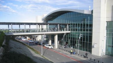 ラルナカ国際空港