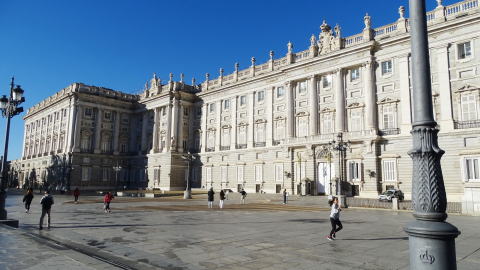 スペイン旧王宮