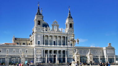 スペイン旧王宮