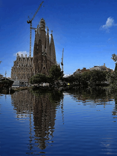 サグラダファミリア